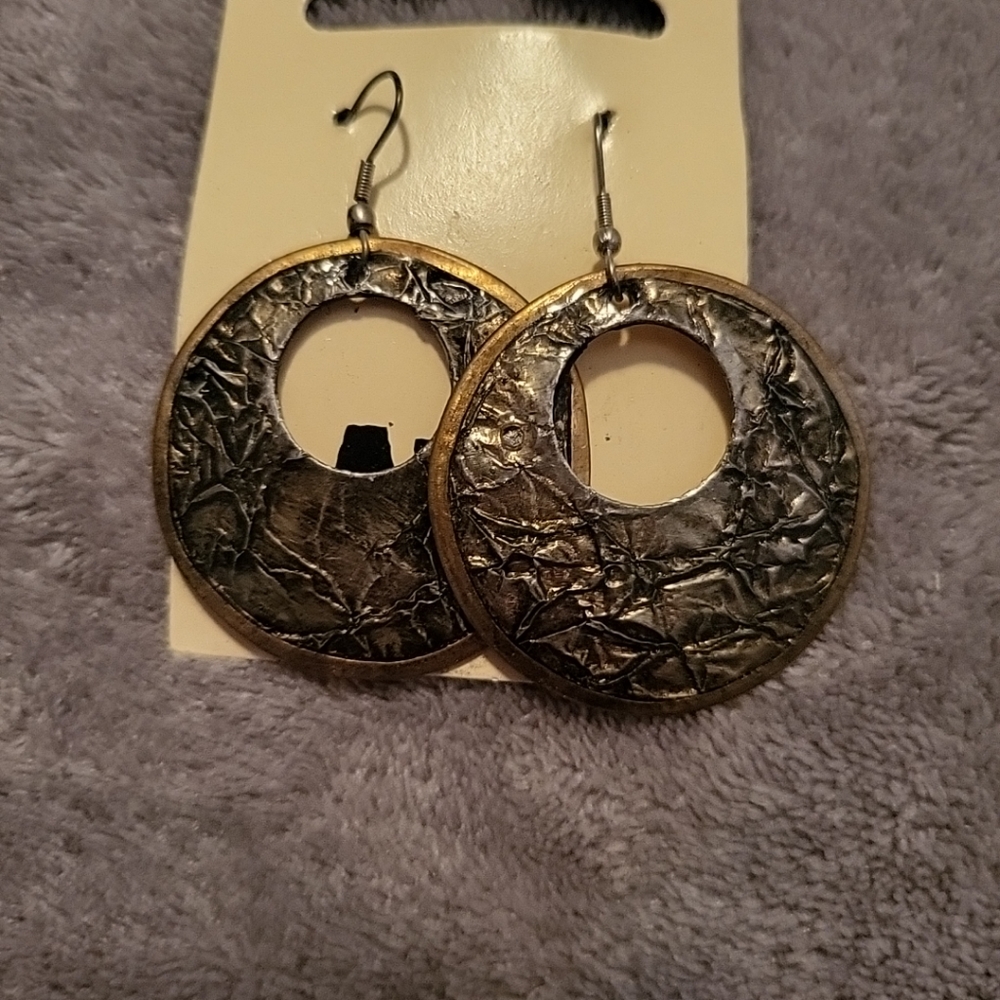 Anju Earrings